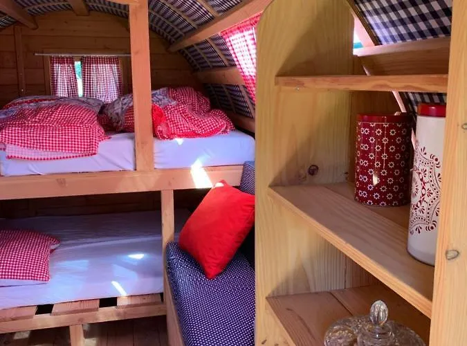 #glamping@de Verloren Sinjoor キャンプ場 Bladel